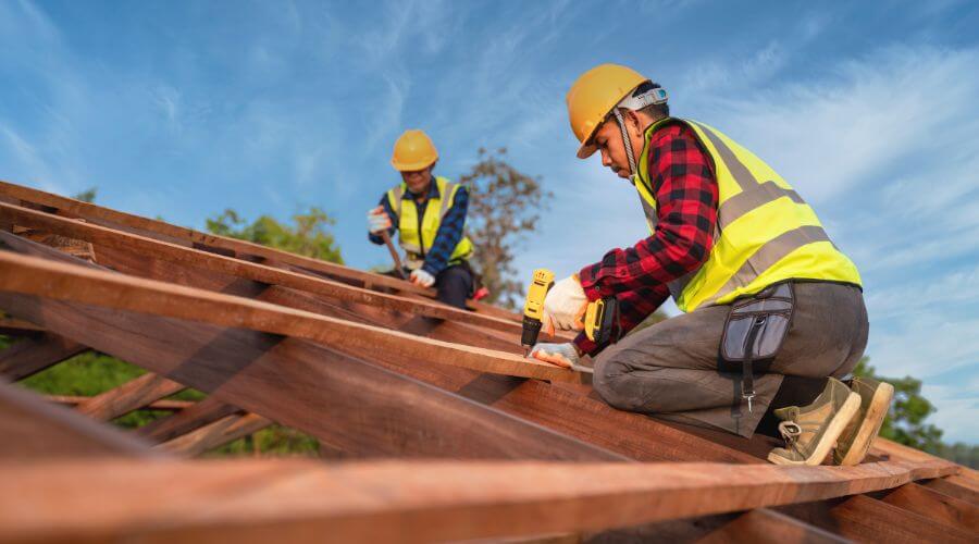 Professional Flat Roofing Installation services in South Hutchinson, KS